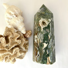 Load image into Gallery viewer, Green Moss Agate Tower - Large