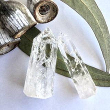Load image into Gallery viewer, Medium Crackle Quartz Towers - Luna Lane Crystals